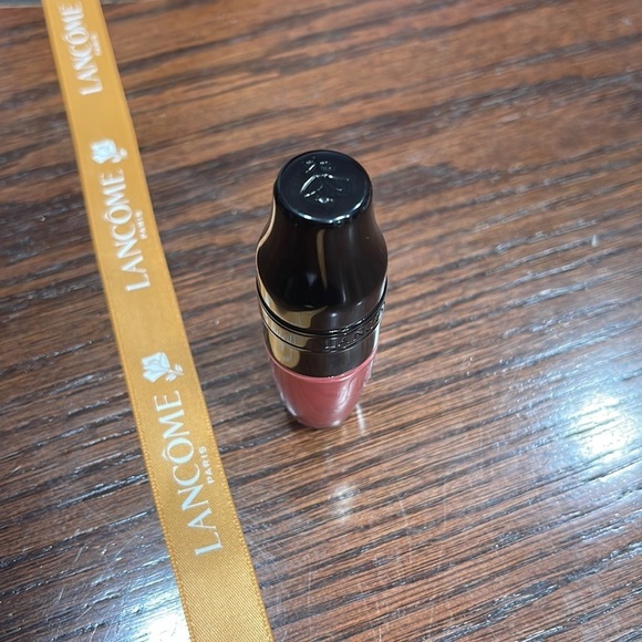 Lancôme matte shaker lipgloss 272- energy peach - Picture 2 of 4